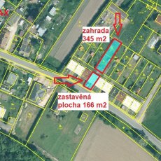 Prodej řadového domu s dispozicemi 4+1, lodžií, garáží, zahradou o celkové výměře 511 m2, Přešťovice