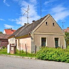 Prodej rodinného domu k rekonstrukci